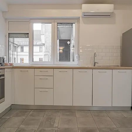 4Br Sanctuary Near Cismigiu Park & Piata Universitatii Bucharest Exterior photo