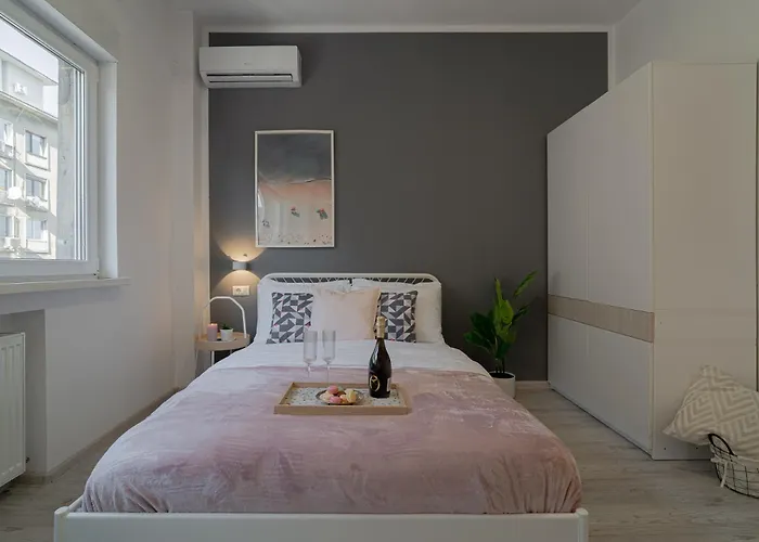 4Br Sanctuary Near Cismigiu Park & Piata Universitatii
