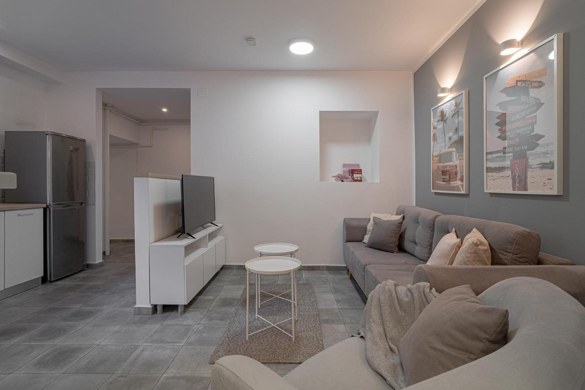 4br Sanctuary Near Cismigiu Park & Piata Universitatii Appartement *